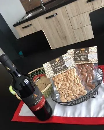 Nyaraló The Loft Avola